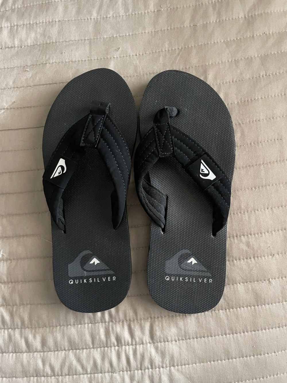 Quiksilver Black Men's Thong Sandals with Logo